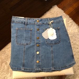 Denim skirt